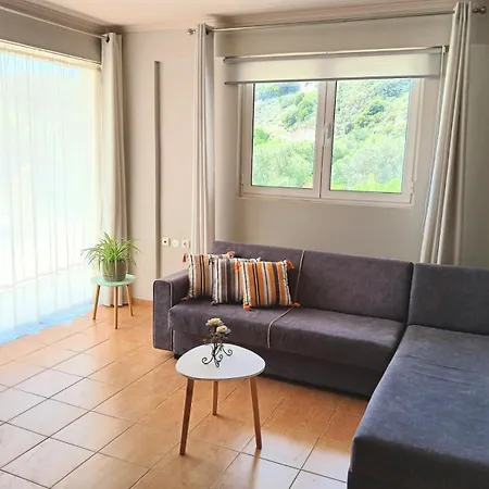 Eirini Apartament Kéfalos