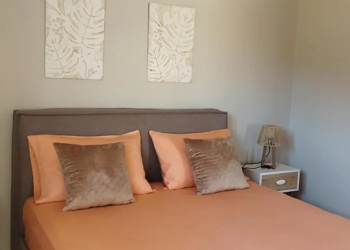 Eirini Appartement *